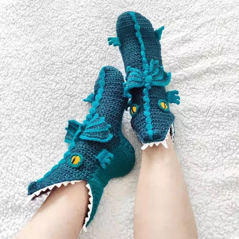 COZY ANIMAL SOCKS